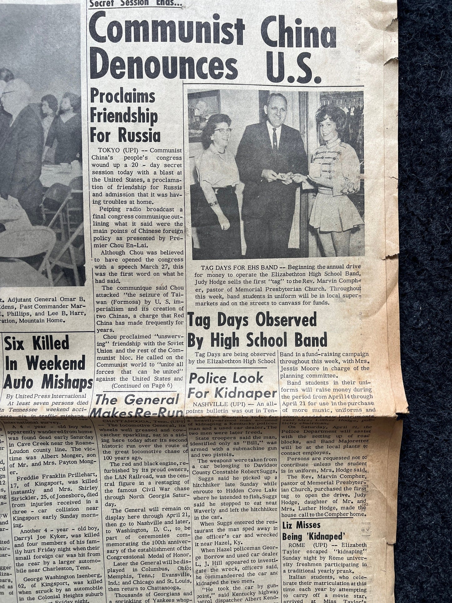 1962 Chinese CCP Denounces United States - Red China Unlocks Nuclear Weapons - Original Vintage Newspaper Red Scare Cold War Propaganda