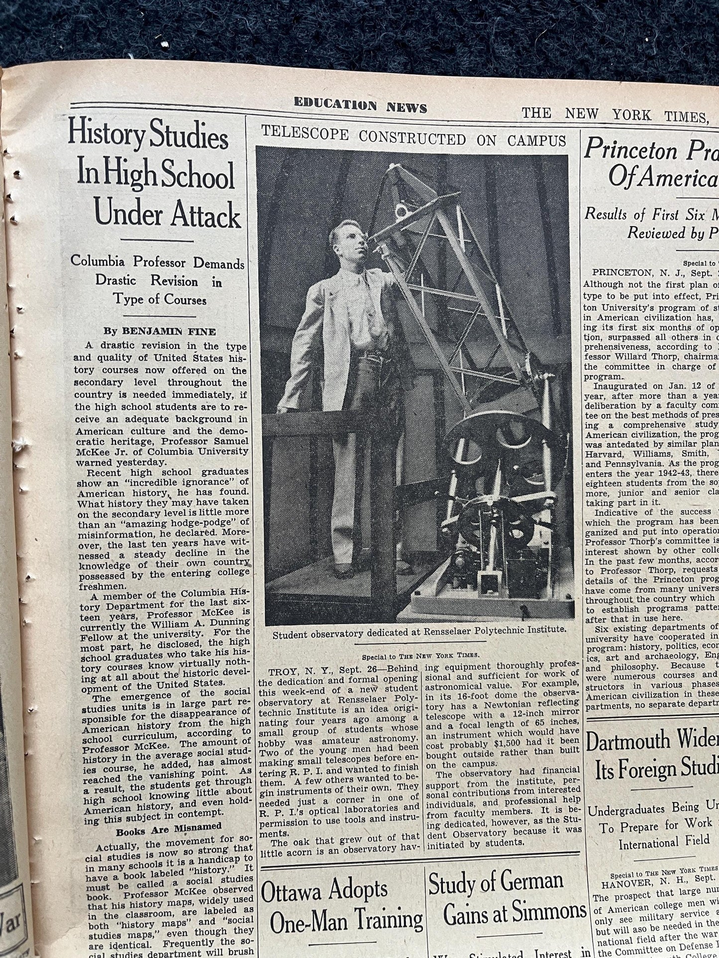 WW2 Women in WW2, Vintage WW2 Memorabilia, Self Defense, Female Empowerment, World War 2 Propaganda