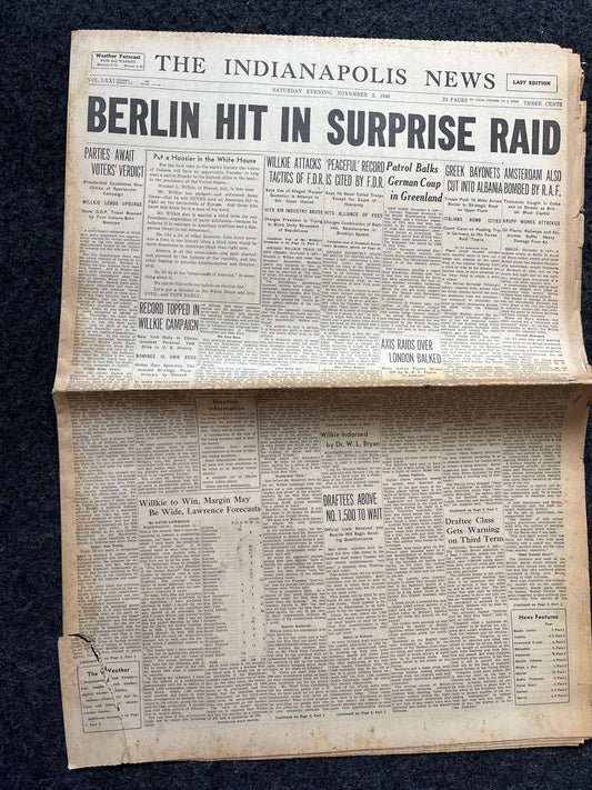 1940 Berlin RAF Raid Early WW2 Newspaper, Antique Decor, World War 2 Memorabilia Gifts, History Gifts, Historic Dates, Vintage Newspaper,