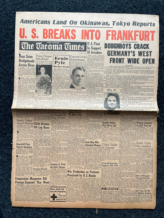 1945 WW2 Fall of Frankfurt- Capture of Berlin by USSR - Communist Red Army Take Berlin End of World War 2 - Original Vintage Newspaper