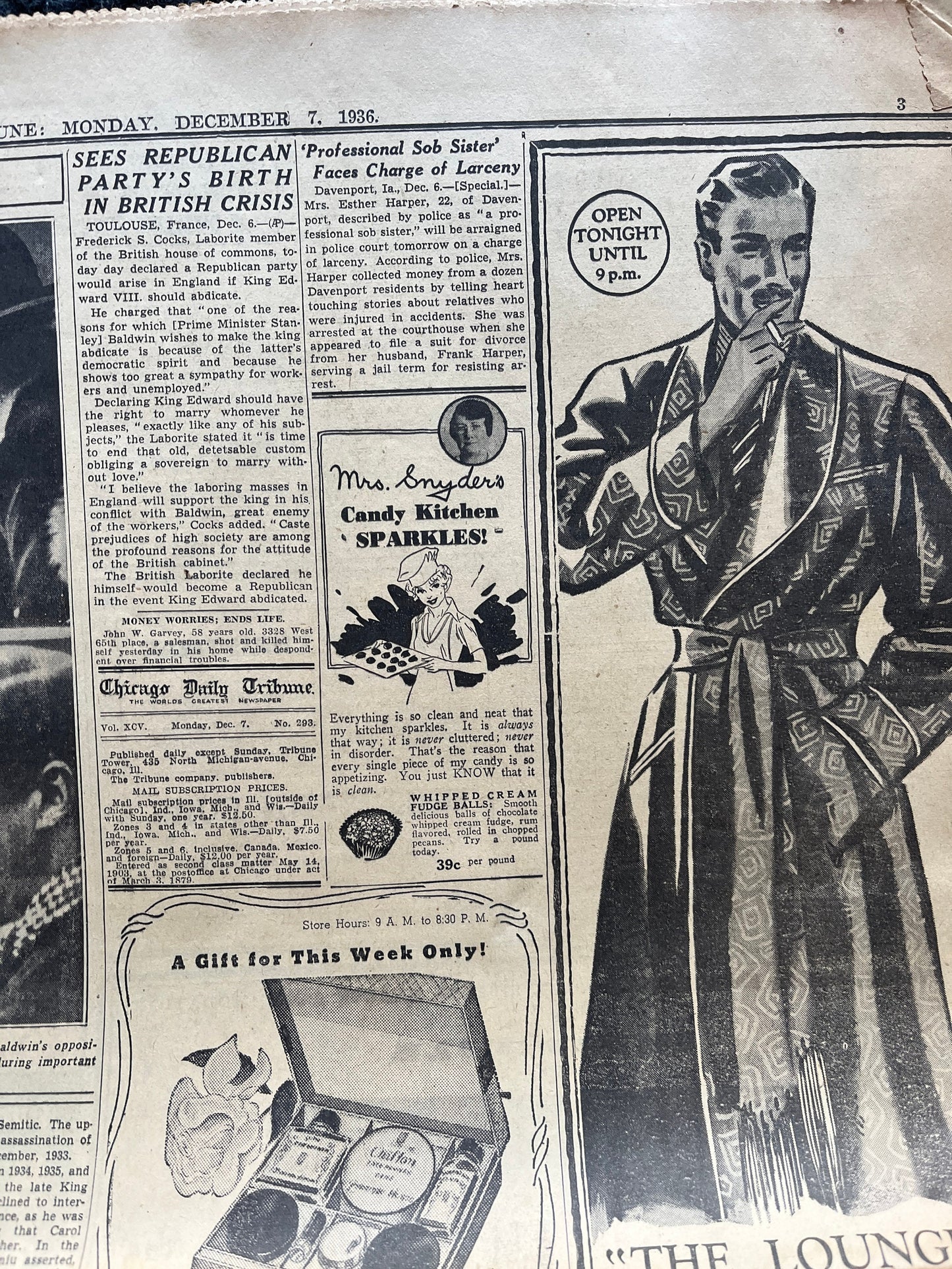 1936 Kind Edward Abdicates Crown King Wally - British Monarchy, UK Politics, Queen Elizabeth, British Royalty