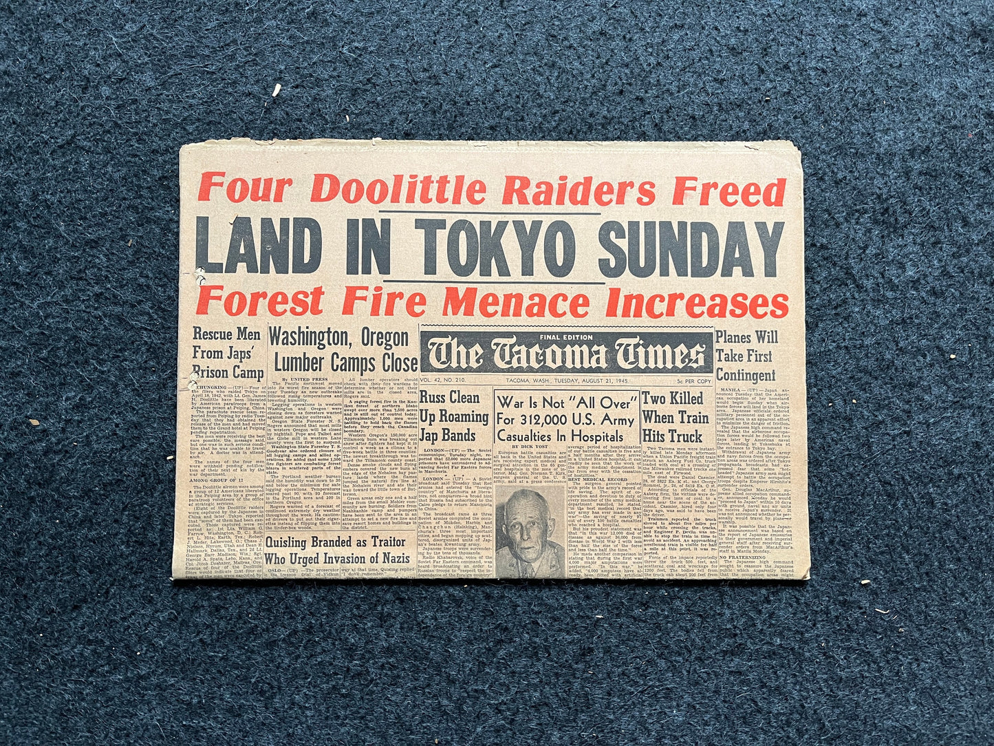 1945 Post WW2 Occupied Japan - American Flags Over Tokyo - Japanese History WW2 Memorabilia Vintage Newspaper