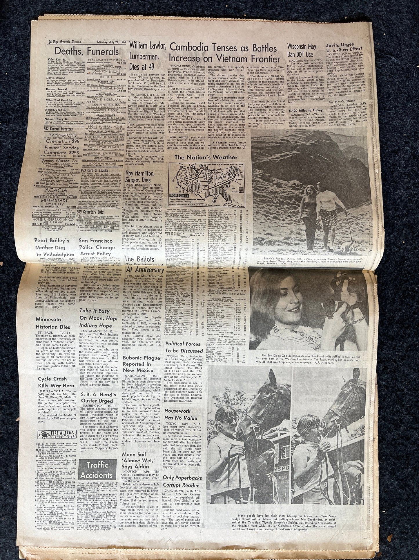 Original Moon Landing Vintage Newspaper - NASA Apollo 11 Program Moonwalk - Space Race Neil Armstrong Buzz Aldrin - Gifts For Nerds, Space A