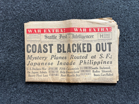 1941 WW2 San Francisco Air Raid Hoax- December 9th - Invasion of Hong Kong Guam Philippines Panama- Start of World War 2 Original Vintage