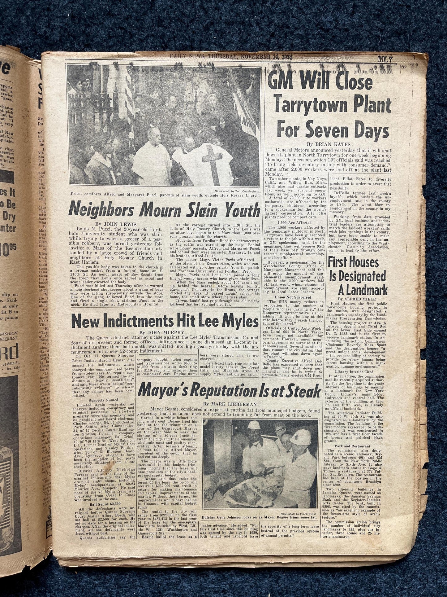 1970s Yasser Arafat Free Palestine Underground Newspaper, Black Panther Party, Vintage Antique Collectibles, Middle East Gifts, Israel Art