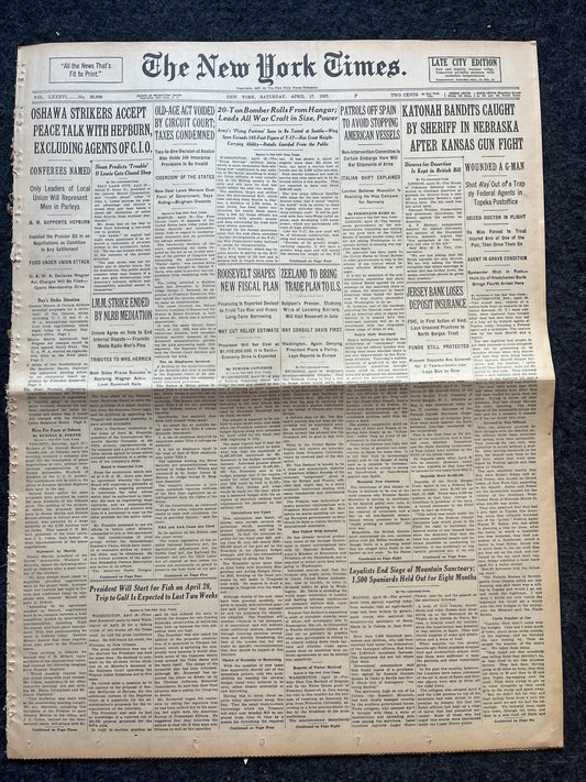 1936 Katonah Bandits Captured In Nebraska Original Vintage Newspaper, Great Depression Gangster Collectible, Man Cave Bar Art, Gift for Him