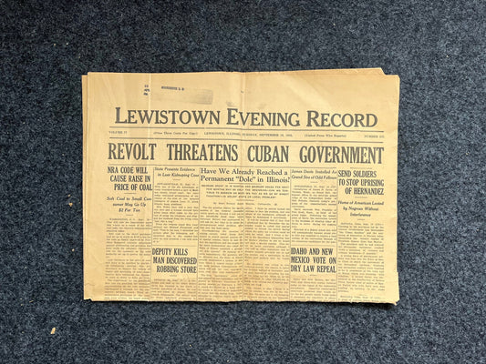 1933 Sergeants Revolt - Batiste Vs Cuban Rebels - Original Vintage Newspaper - Cuban History Great Depression