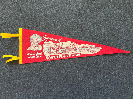 1960s Fort Randall Dam Pickstown South Dakota Souvenir Flag, Vintage Camp Flags, Old Flags, Triangle Flags, Native American Art,Bunting Flag