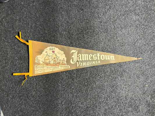 Jamestown Virginia, American Colonies - Virginia Souvenirs, Gifts for Virginians, Large Original Vintage Felt Pennant, Wall Decor, College