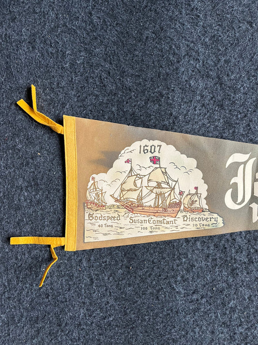 Jamestown Virginia, American Colonies - Virginia Souvenirs, Gifts for Virginians, Large Original Vintage Felt Pennant, Wall Decor, College