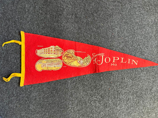 1970s Joplin Missouri Gifts, Vintage Felt Pennant, Wall Decor, Collectible Flags, Original Wall Art, State Pennants, US Wall Art, Dorm Room