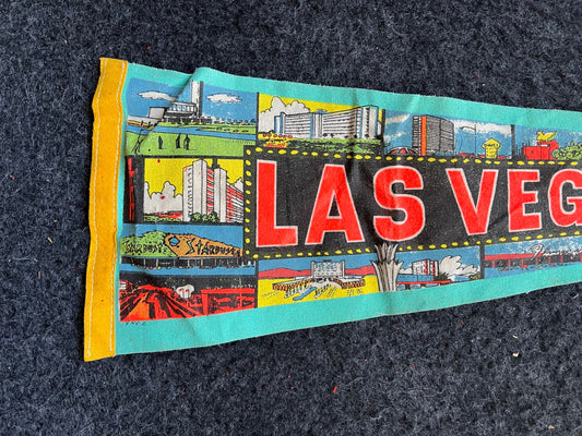 1970s Las Vegas Vintage Felt Pennant, Wall Decor, Collectible Flags, Original Wall Art, State Pennants, US Wall Art, Dorm Room