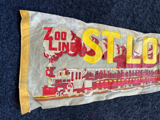 1970s Saint Louis Zoo Vintage Felt Pennant, Wall Decor, Collectible Flags, Original Wall Art, State Pennants, US Wall Art, Dorm Room