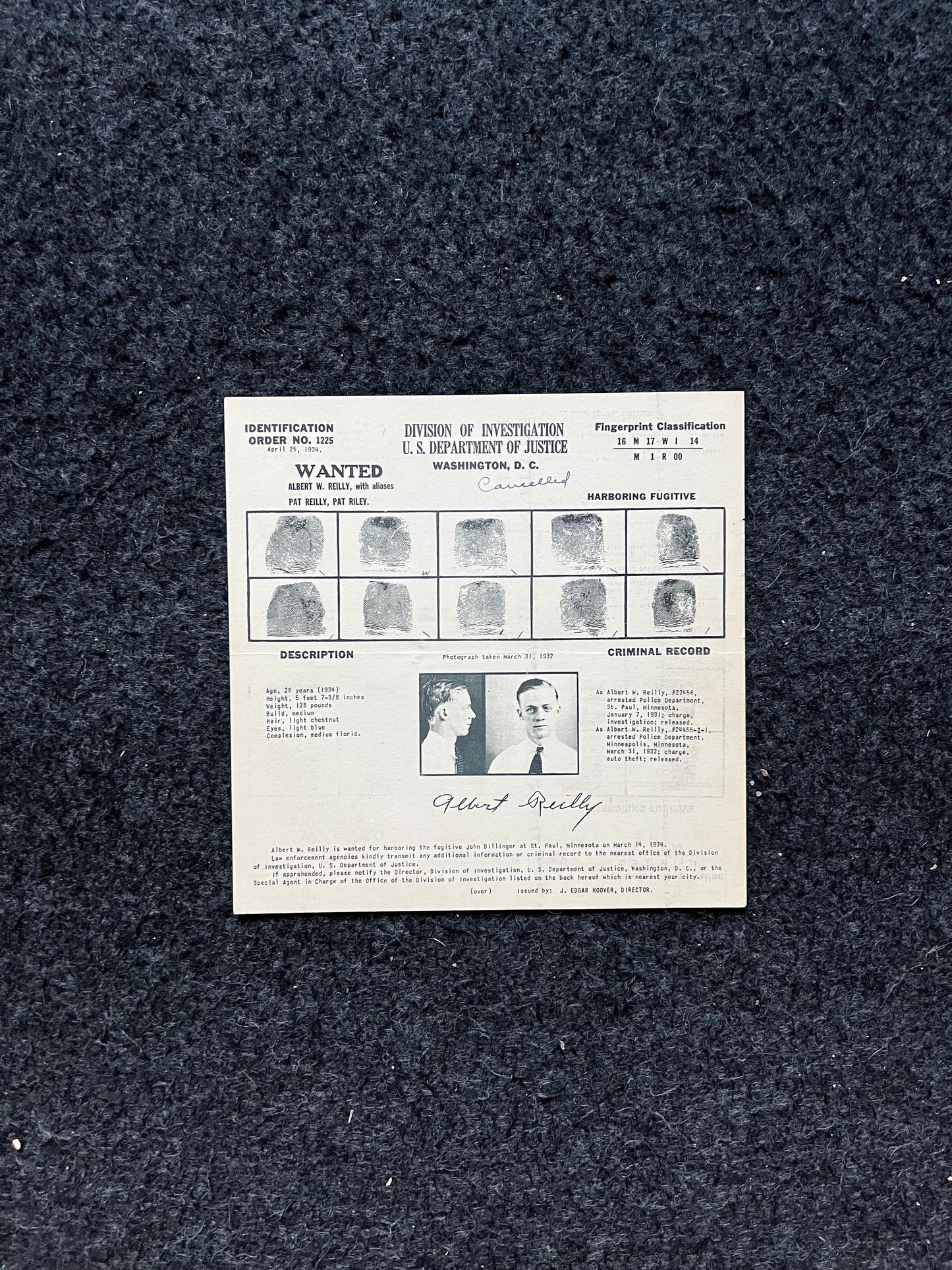 Authentic 1934 Albert Reilly Dillinger Gang, FBI Wanted Poster with Certificate of Authenticity, True Crime Memorabilia, 1930s Prohibition