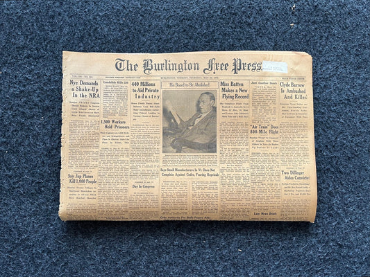1934 Bonnie and Clyde Death Prohibition Newspaper, Original Vintage Newspaper, Great Depression Gangster Collectible, Man Cave Bar Art Gifts