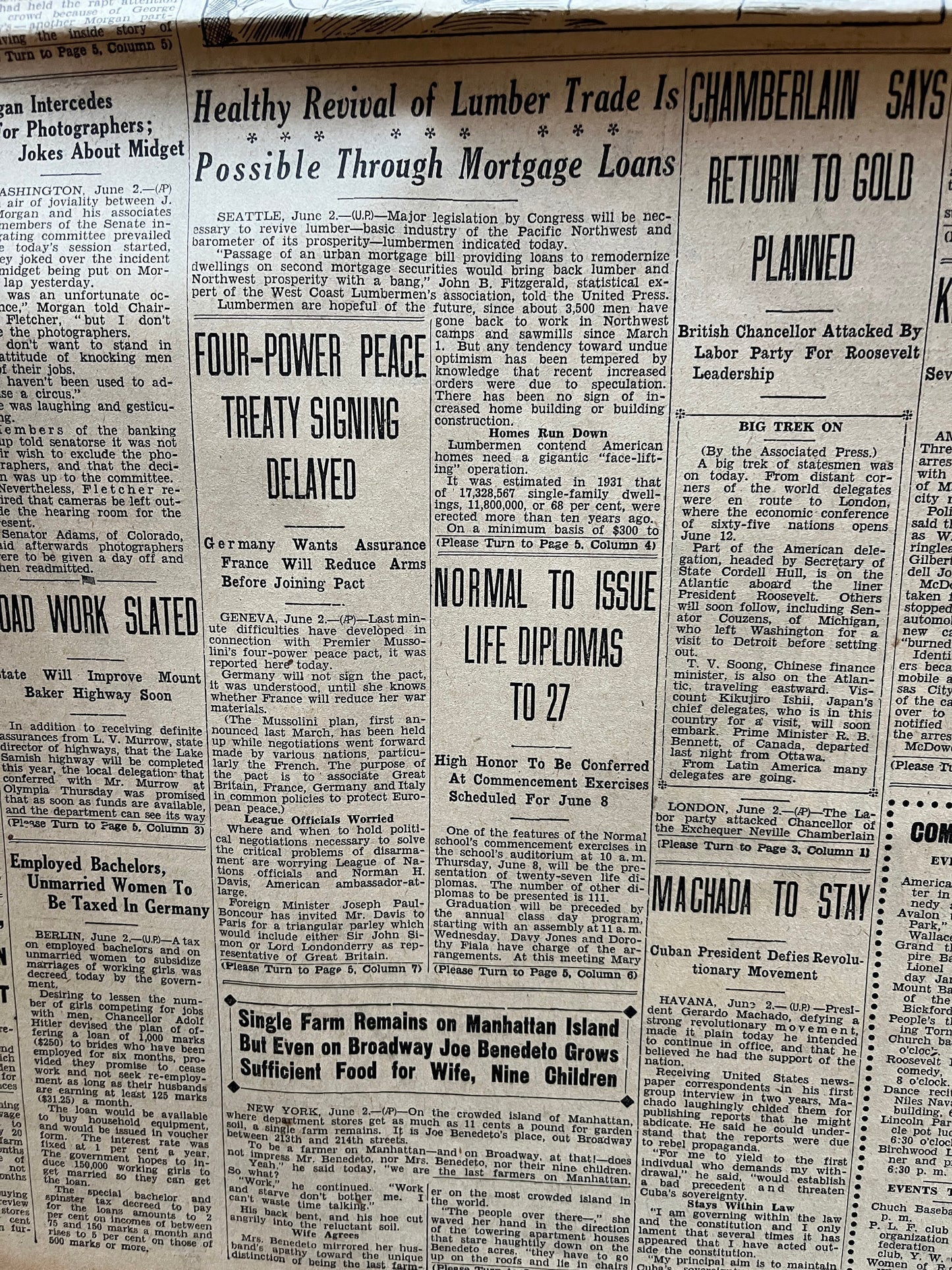 1933 Oklahoma Escaped Convicts, Original Vintage Newspaper, Great Depression Gangster Collectible, Man Cave Bar Art Gifts, Gifts for Him